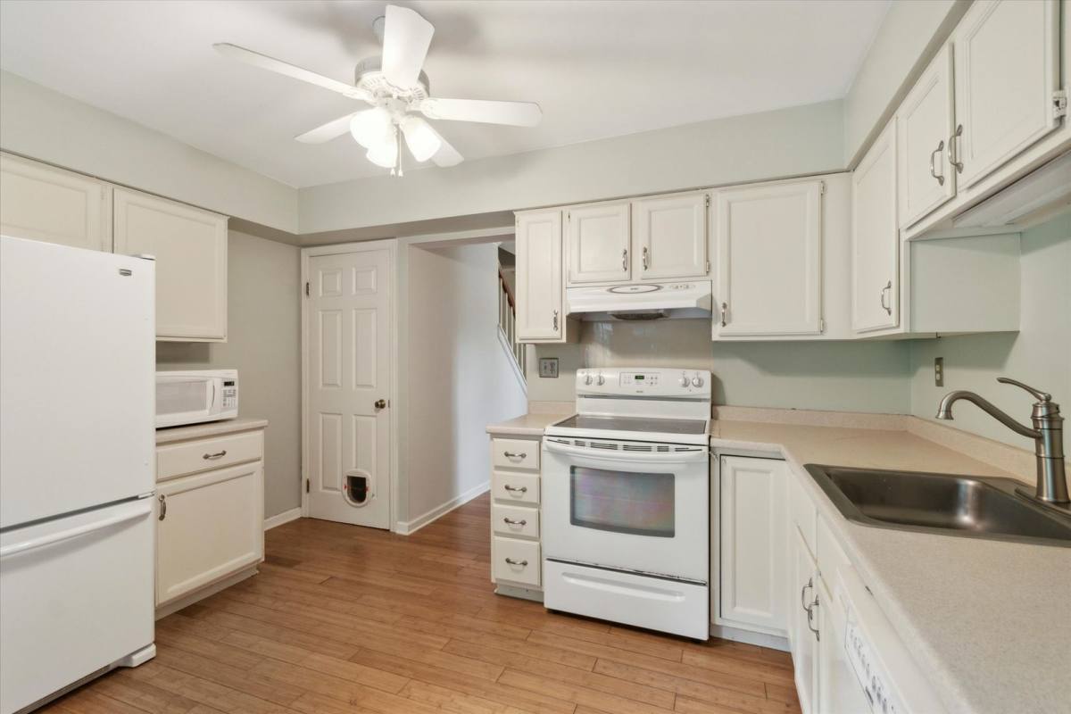 House for rent at 1607 Barbara Dr, Downingtown, PA 19335