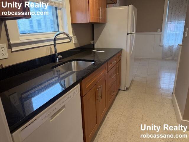 Apartment for rent at 21 New Ocean St #1, Lynn, MA 01902