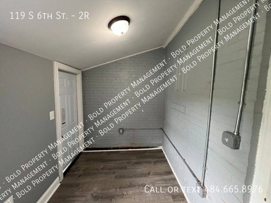 Apartment for rent at 119 S 6th St #2R, Reading, PA 19602