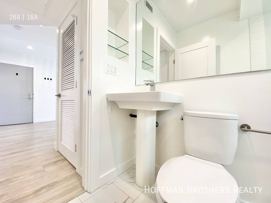 Apartment for rent at 5732 Aldama St #3A, Los Angeles, CA 90042