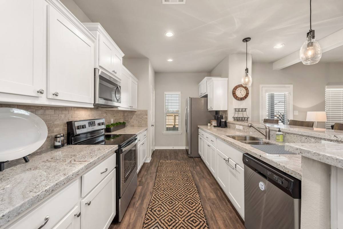 Townhouse for rent at 2847 Papa Bear Dr Pershing Pointe, College Station, TX 77840