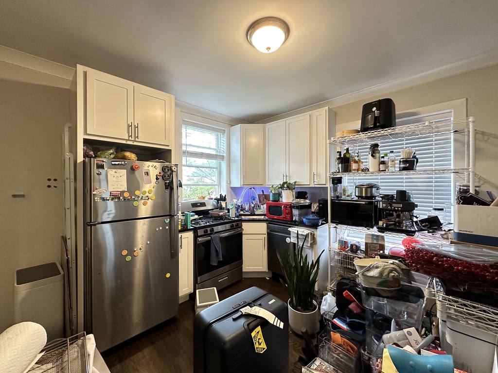 Apartment for rent at 644 Roscoe #NA10, Chicago, IL 60657