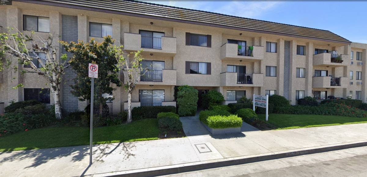 Apartment for rent at 15340 Vanowen St, Van Nuys, CA 91406