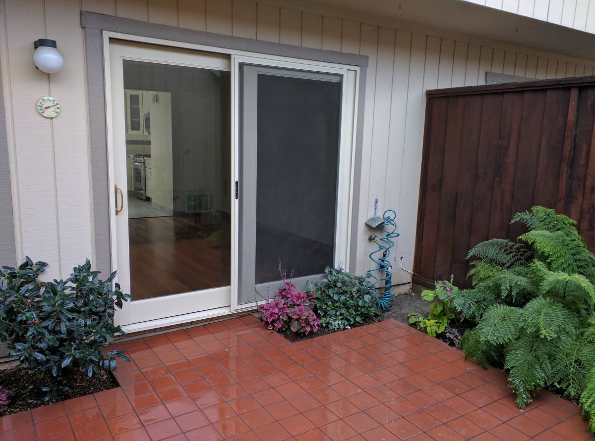 Townhouse for rent at 1566 Capri Dr, Campbell, CA 95008