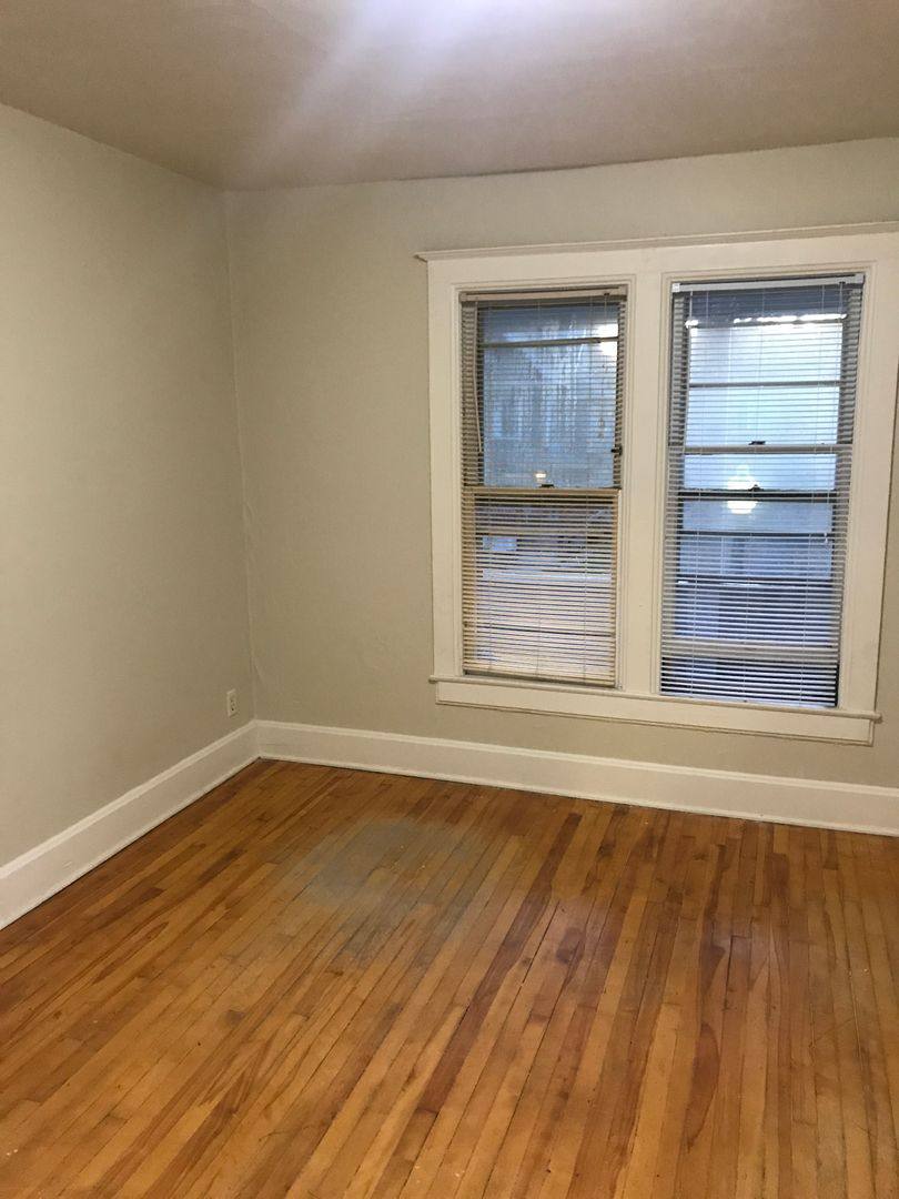 Apartment for rent at 642 Jackson, Oshkosh, WI 54901