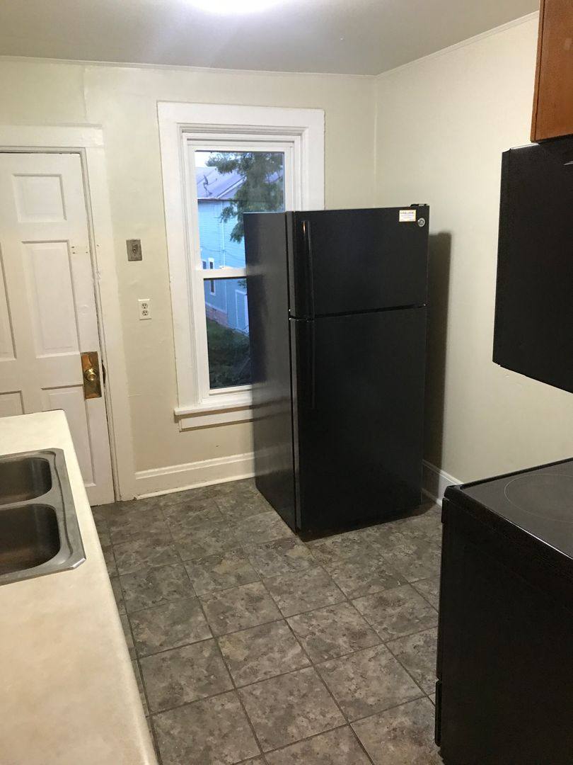 Apartment for rent at 642 Jackson, Oshkosh, WI 54901