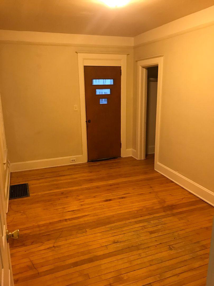 Apartment for rent at 642 Jackson, Oshkosh, WI 54901