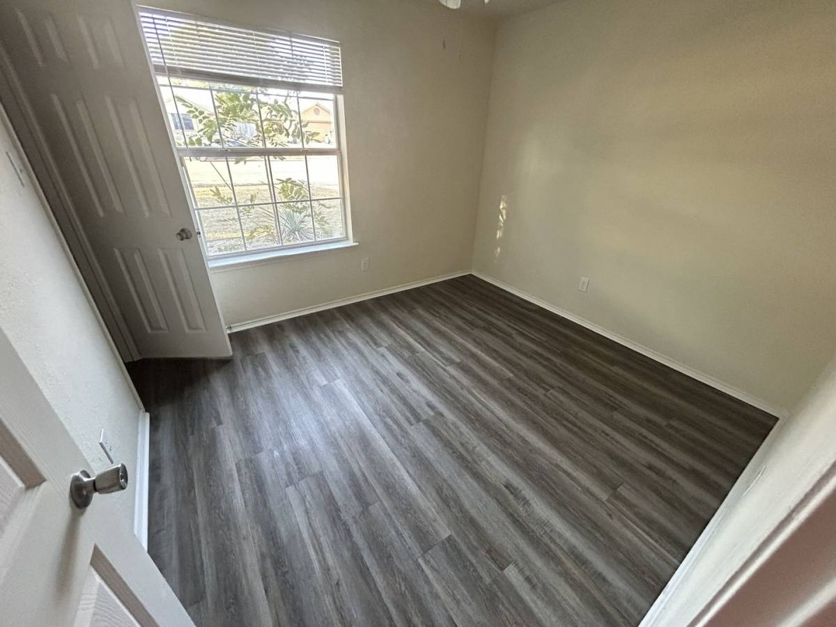 House for rent at 5106 Glennwood Dr, Killeen, TX 76542
