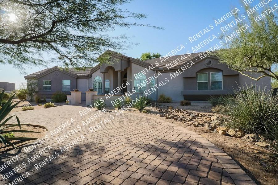 House for rent at 14136 E Gloria Lane, Scottsdale, AZ 85262