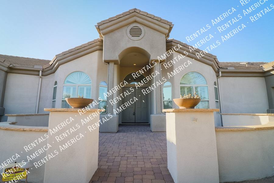 House for rent at 14136 E Gloria Lane, Scottsdale, AZ 85262