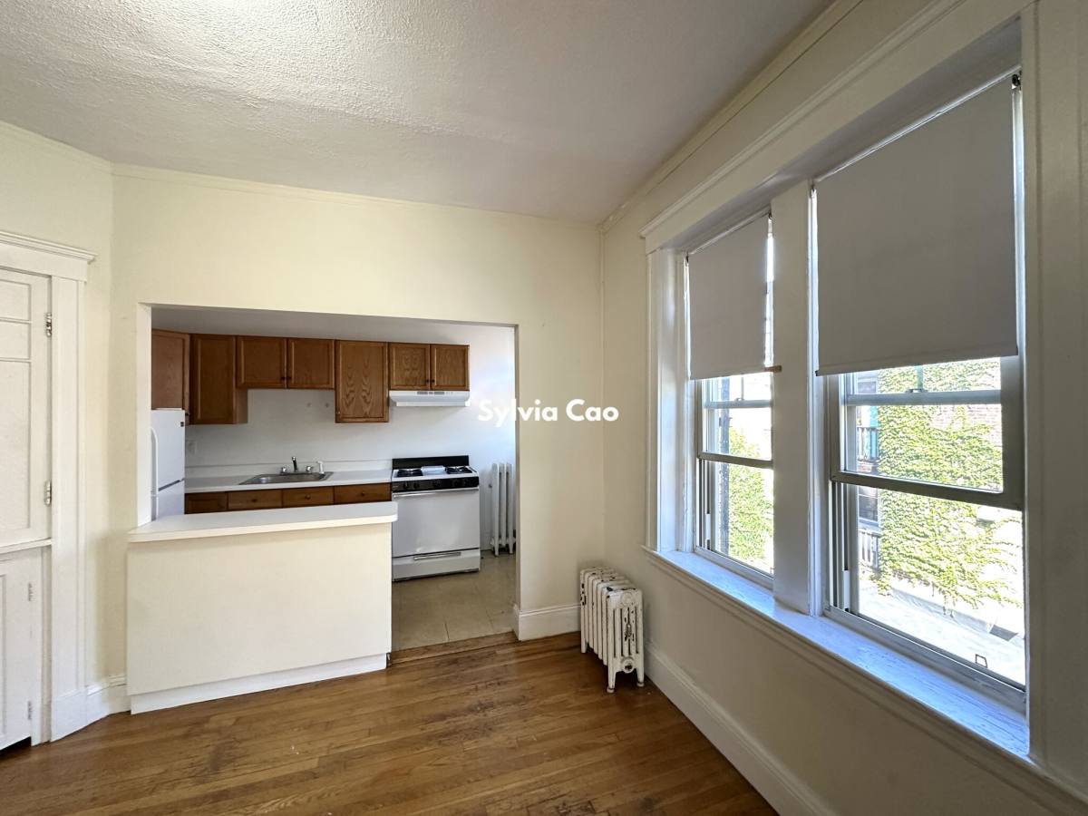 Apartment for rent at 1788 Beacon St #6, Brookline, MA 02445