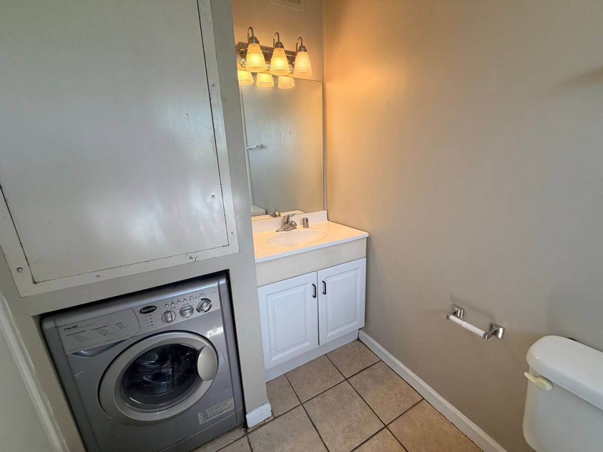 Condo for rent at 2990 Rhodes Circle S #102, Birmingham, AL 35205