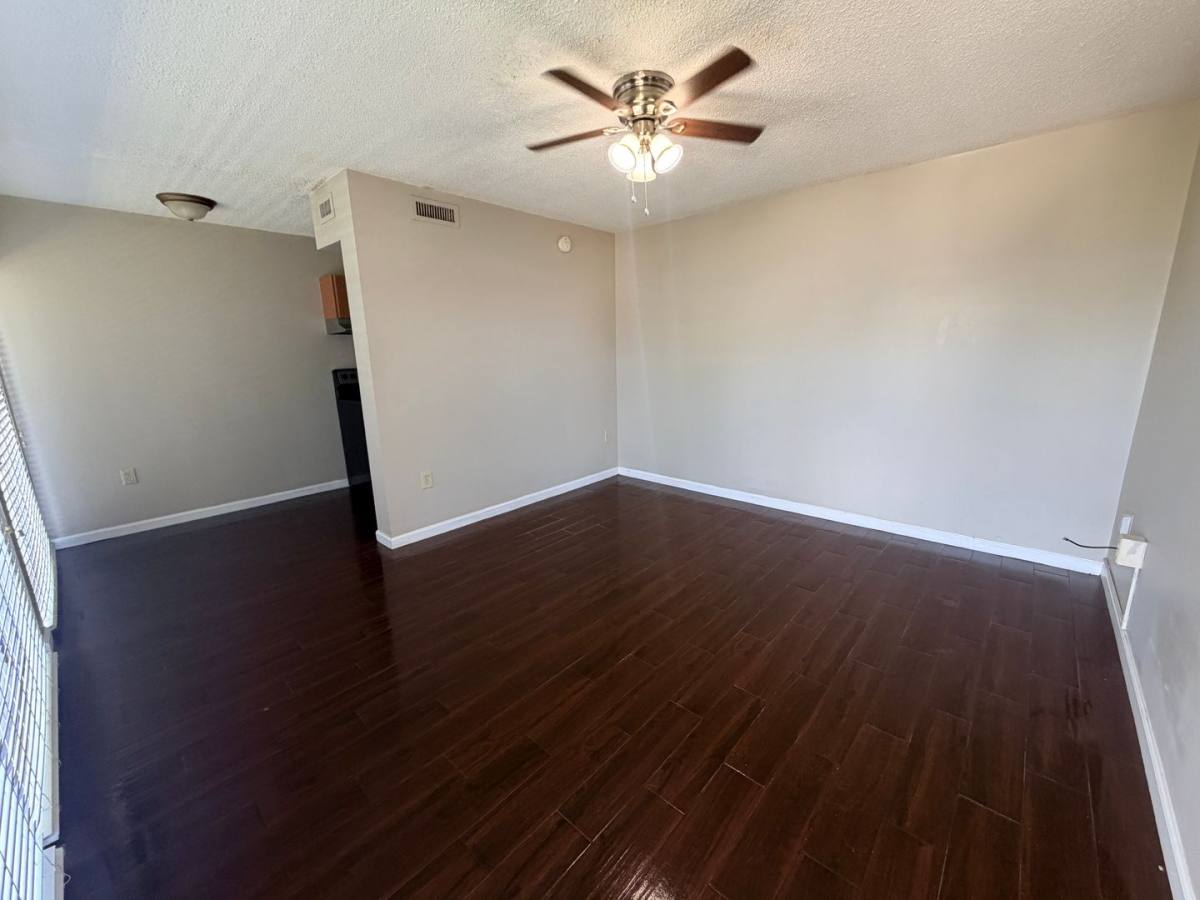 Condo for rent at 2990 Rhodes Circle S #102, Birmingham, AL 35205