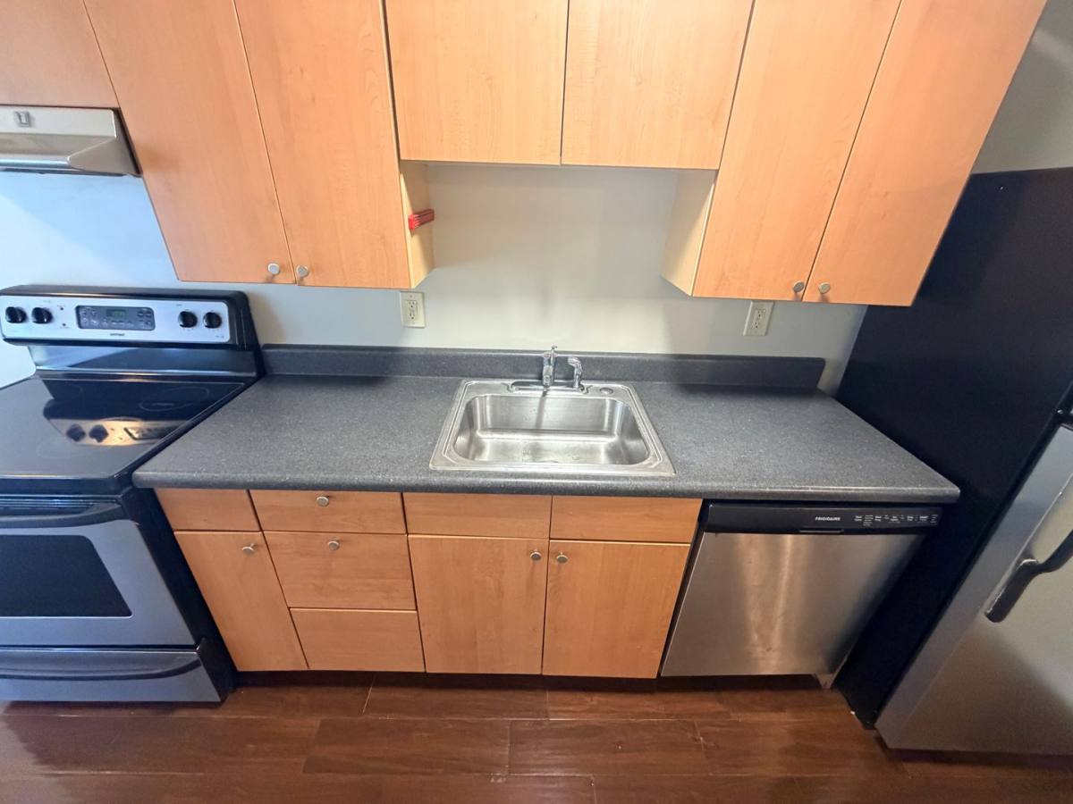 Condo for rent at 2990 Rhodes Circle S #102, Birmingham, AL 35205
