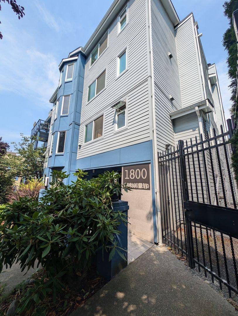 Condo for rent at 1800 Boylston Ave, Seattle, WA 98122