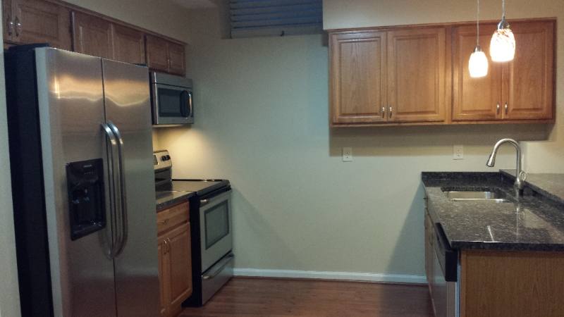 Apartment for rent at 430 N Washington Ave #A, Royal Oak, MI 48067