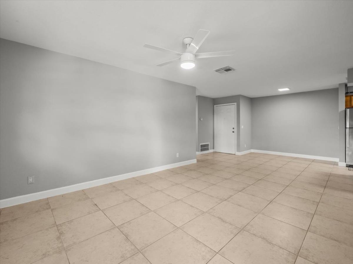 Condo for rent at 230 Thorntree Place, Brandon, FL 33510