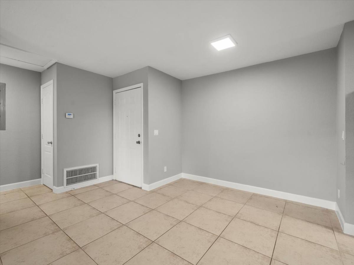 Condo for rent at 230 Thorntree Place, Brandon, FL 33510