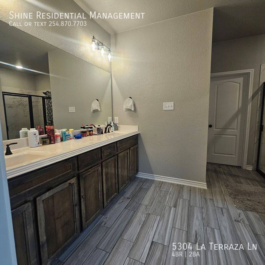 House for rent at 5304 La Terraza Lane, Killeen, TX 76549