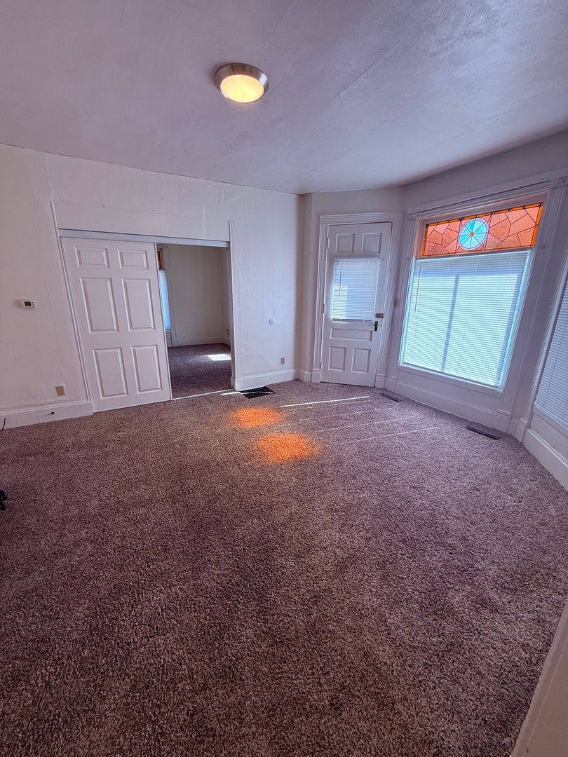 Apartment for rent at 4516 3rd Ave, Sioux City, IA 51106