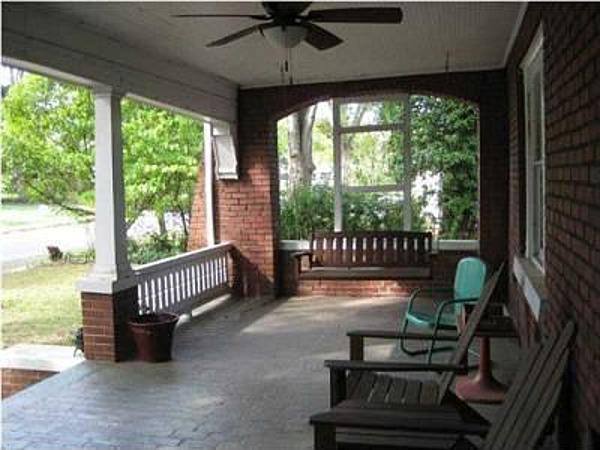 House for rent at 110 Morningside Dr, Chattanooga, TN 37404