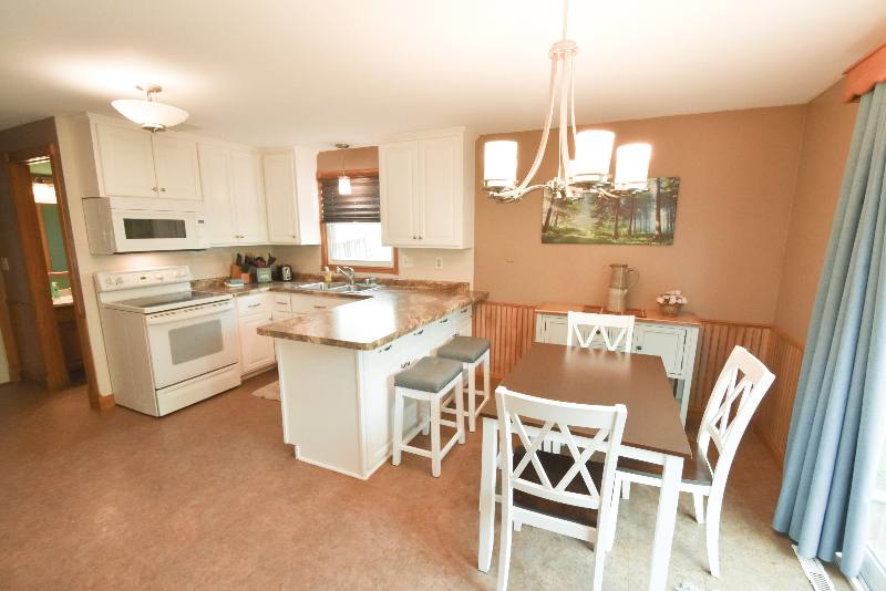 Townhouse for rent at 1030 Coppens Rd, Green Bay, WI 54303
