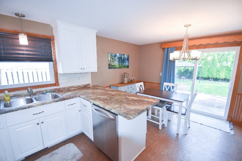 Townhouse for rent at 1030 Coppens Rd, Green Bay, WI 54303