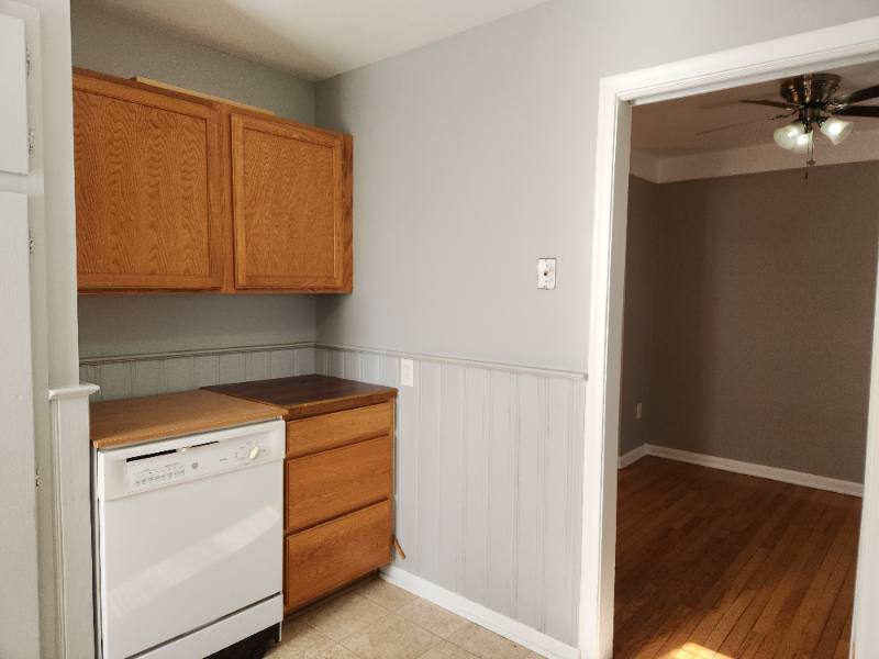 Townhouse for rent at 214 Potter Ave, Royal Oak, MI 48067