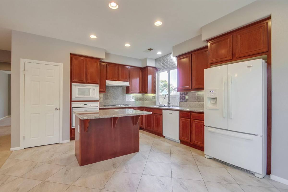 House for rent at 3567 Pebble St, Carlsbad, CA 92010