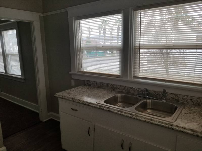 House for rent at 129 W Kimball Ave #A, Hemet, CA 92543