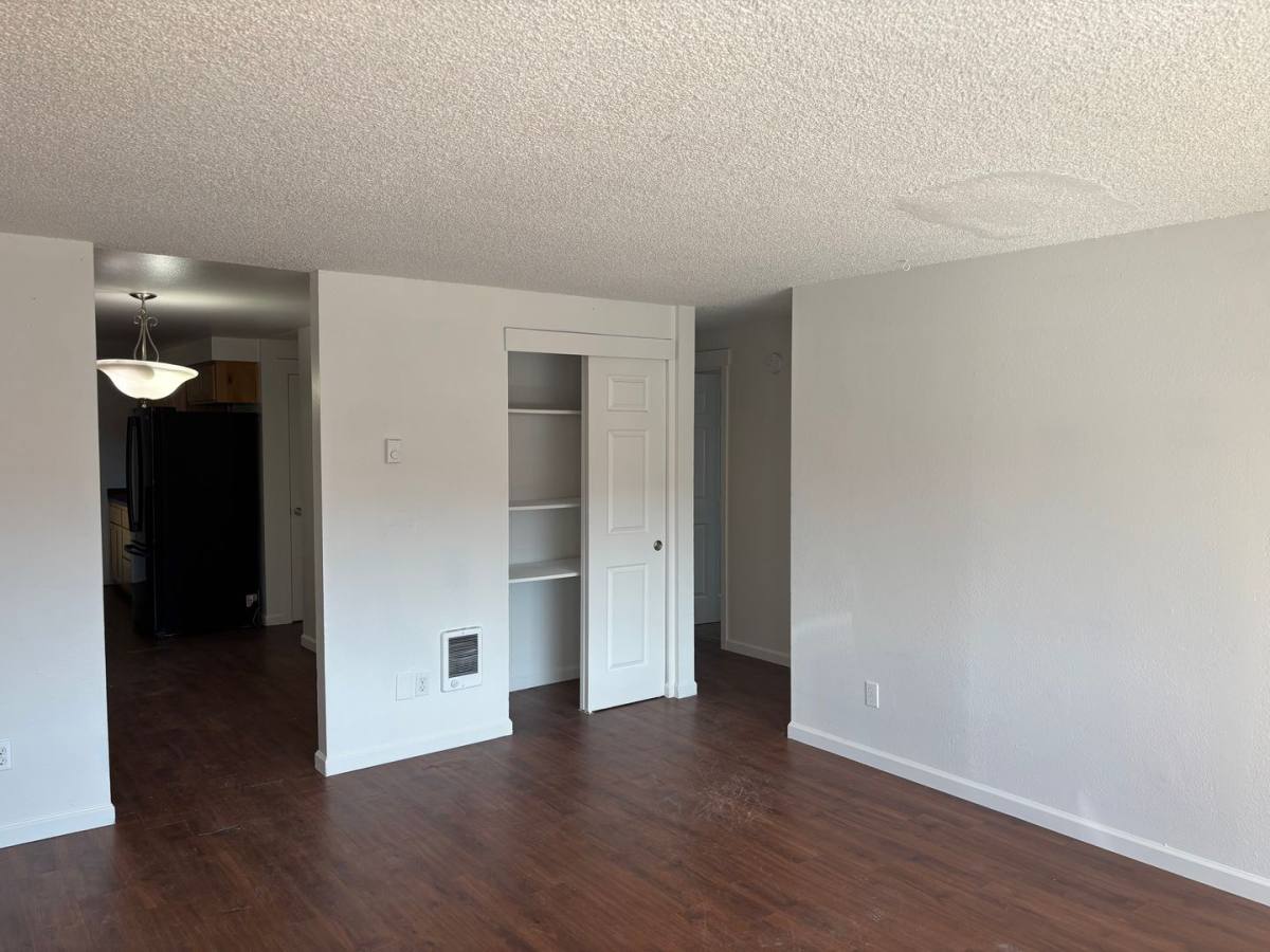 House for rent at 819 NW 7th St, Redmond, OR 97756