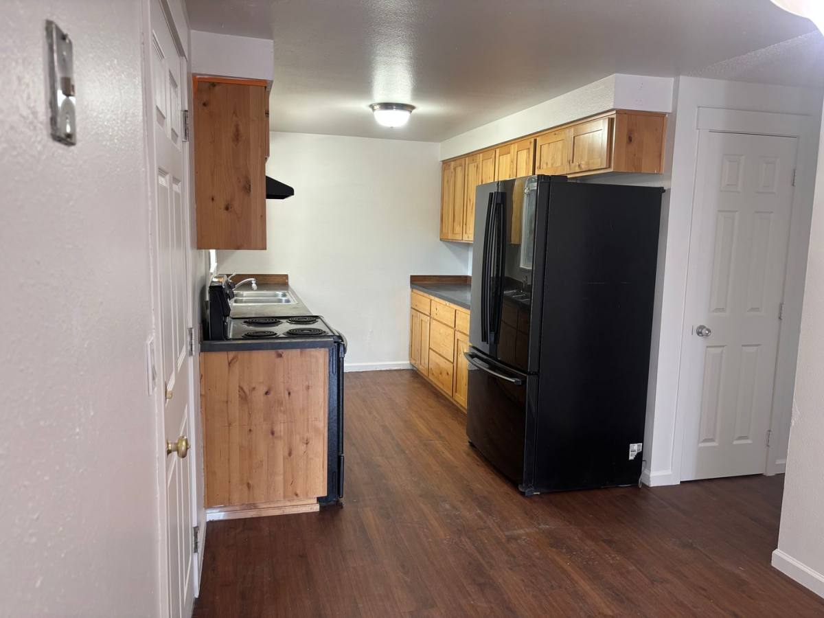 House for rent at 819 NW 7th St, Redmond, OR 97756