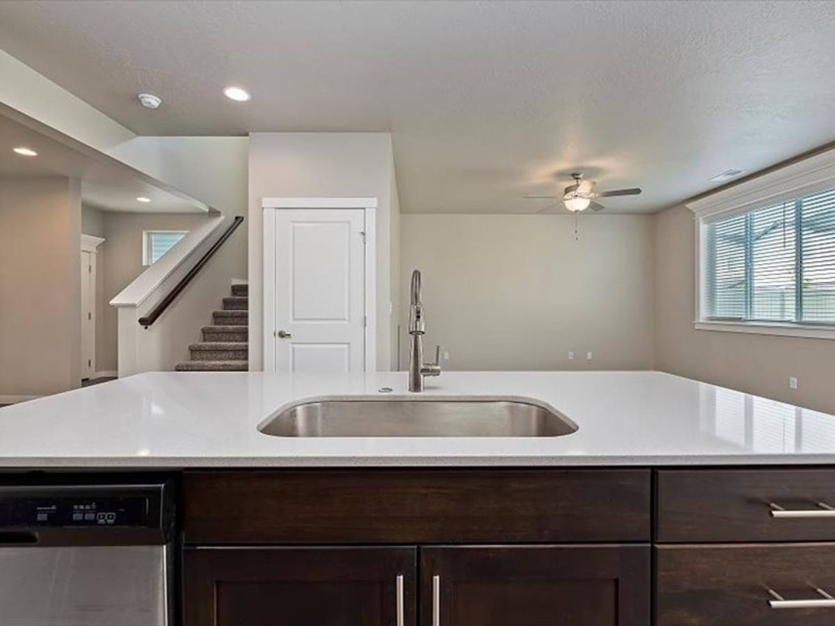 House for rent at 3093 N Summermoon Ave, Meridian, ID 83646