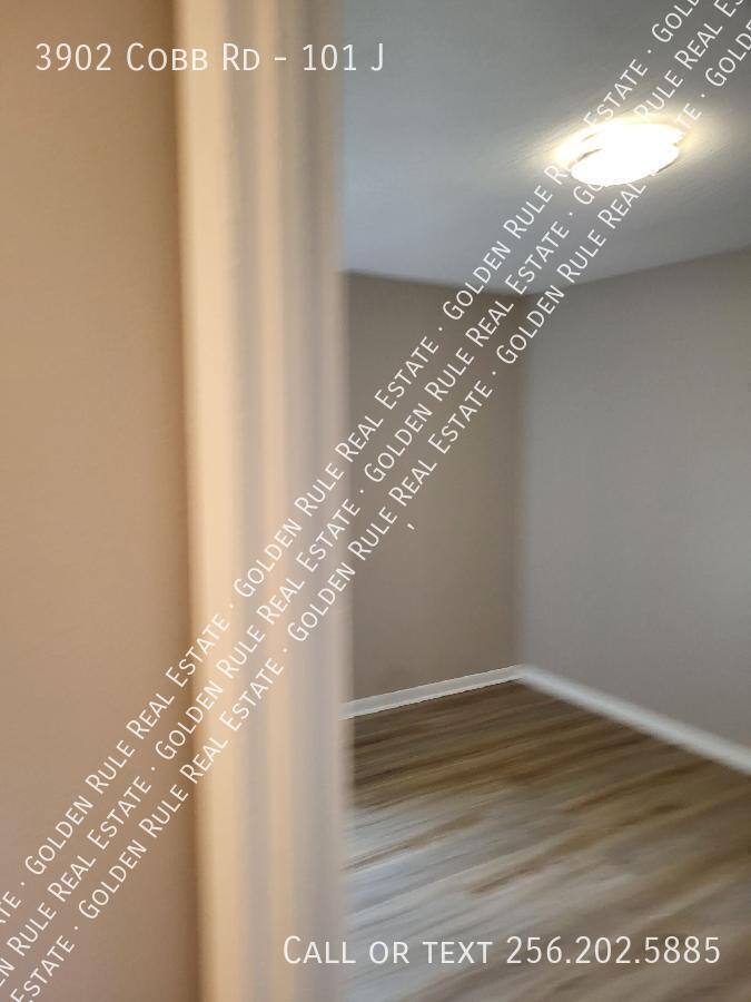 Apartment for rent at 3902 Cobb Rd #101 J, Huntsville, AL 35805