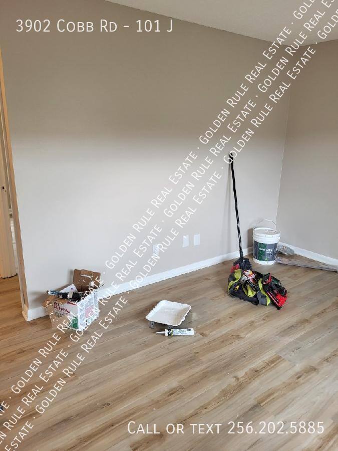 Apartment for rent at 3902 Cobb Rd #101 J, Huntsville, AL 35805