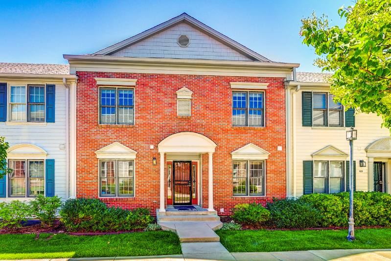 Townhouse for rent at 927 Jersey St, Denver, CO 80220