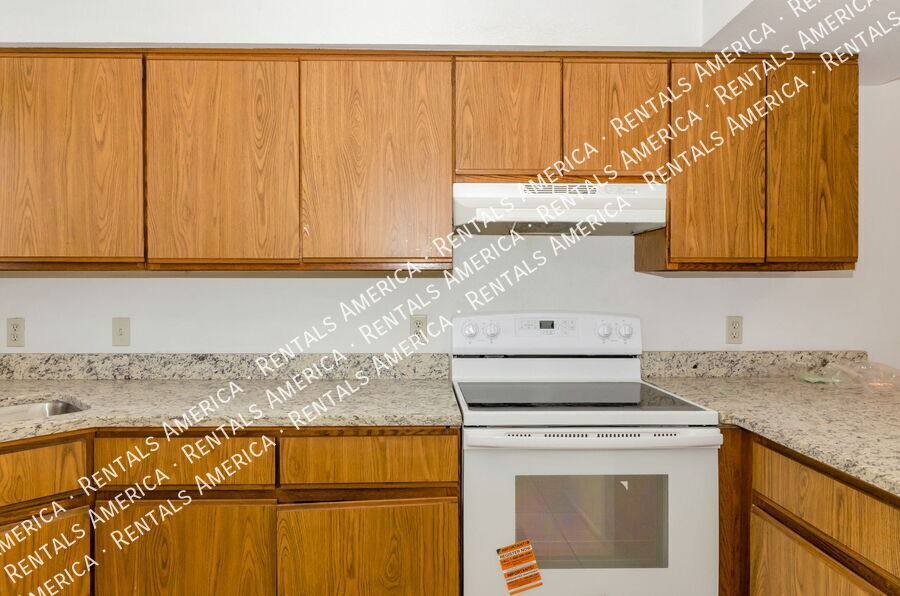 Apartment for rent at 1366 N Riverview Blvd, Tucson, AZ 85745
