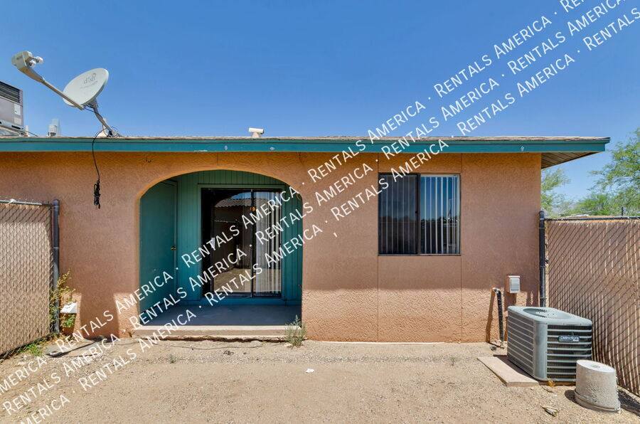 Apartment for rent at 1366 N Riverview Blvd, Tucson, AZ 85745