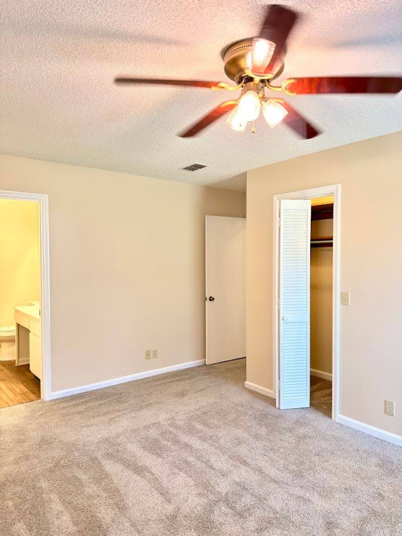 House for rent at 202 Cypress Dr, Kingsland, GA 31548