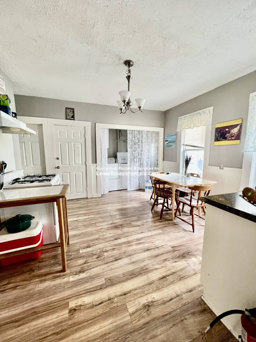 House for rent at 11 Phillips St, Lowell, MA 01854