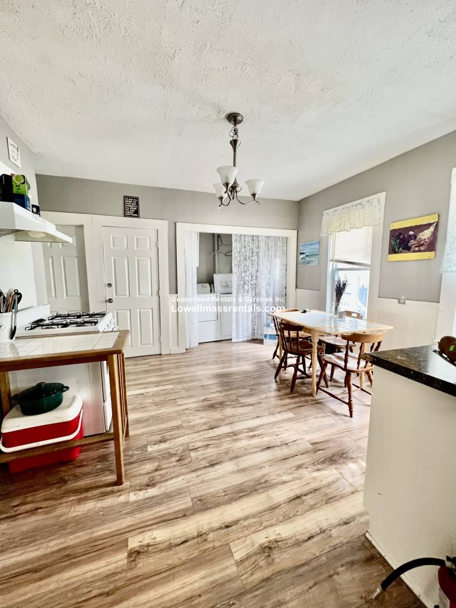 House for rent at 11 Phillips St, Lowell, MA 01854