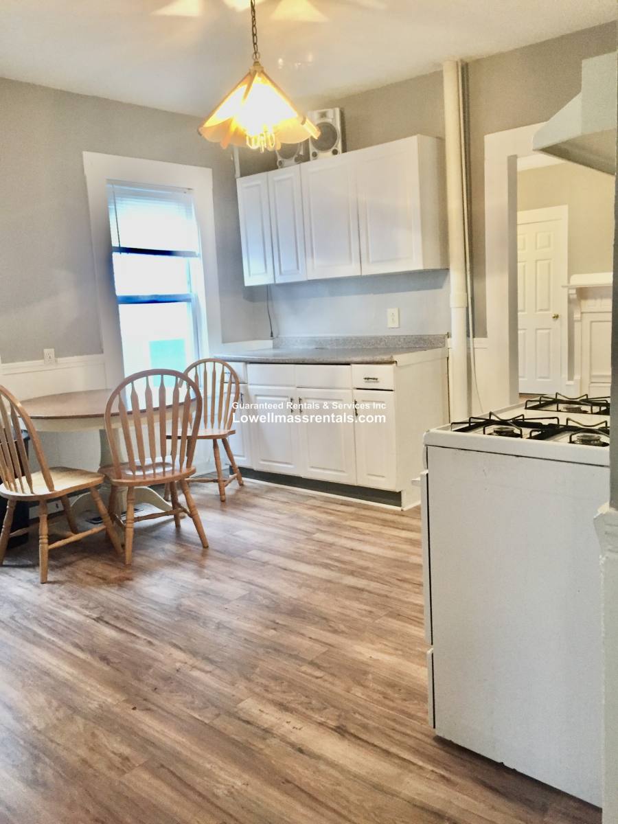 House for rent at 11 Phillips St, Lowell, MA 01854
