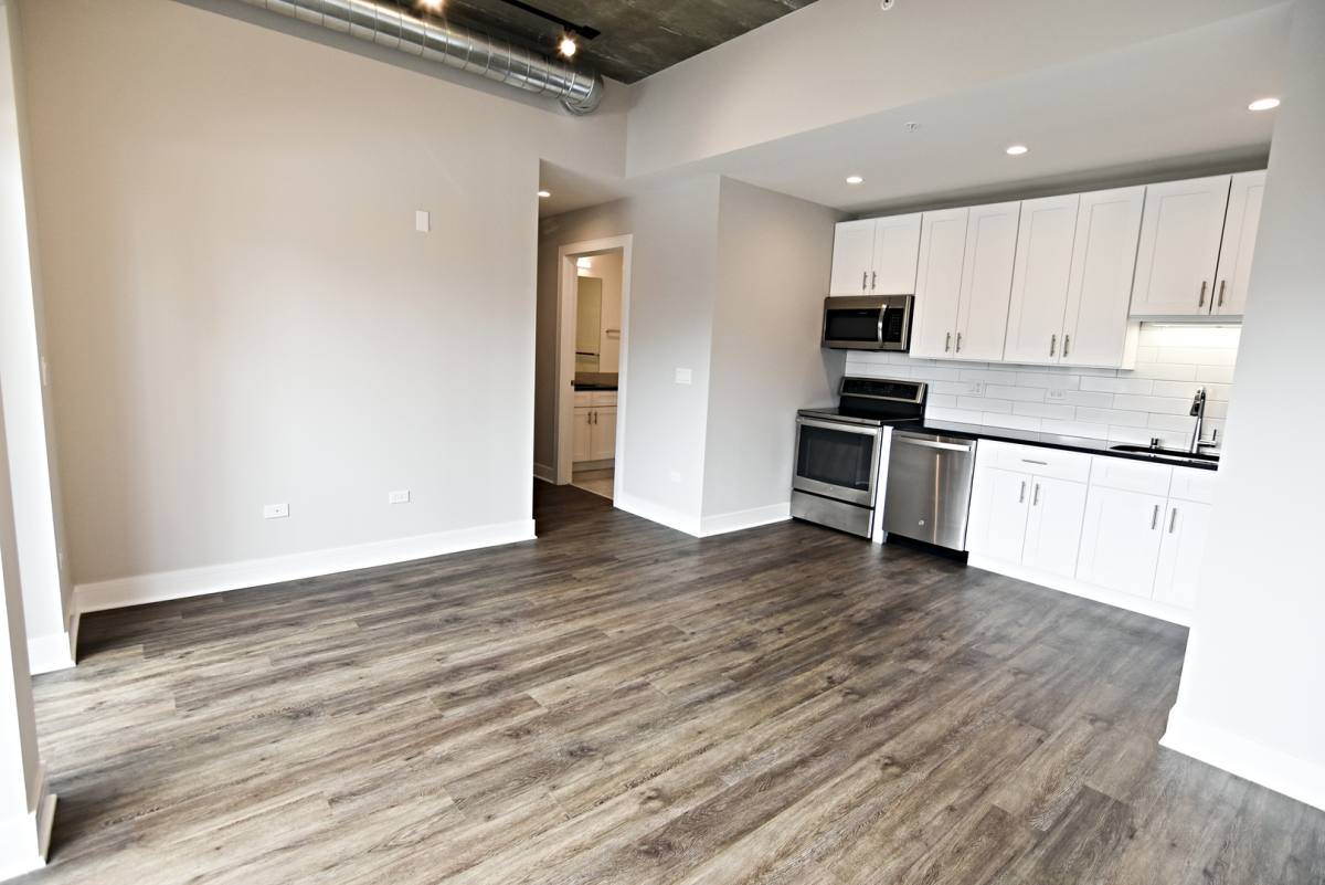 Apartment for rent at 3833 N Broadway St #718, Chicago, IL 60613