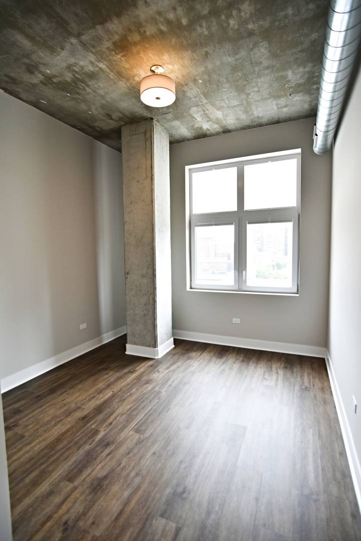 Apartment for rent at 3833 N Broadway St #718, Chicago, IL 60613