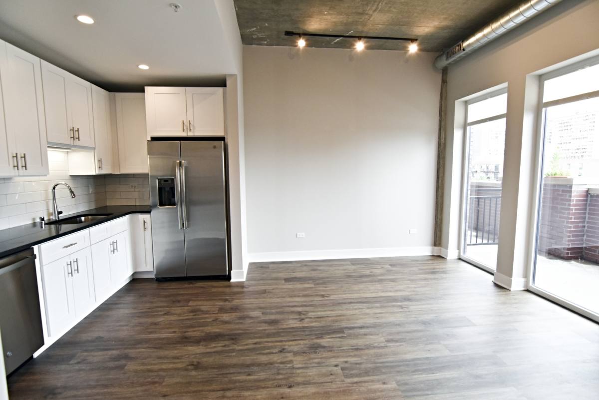 Apartment for rent at 3833 N Broadway St #718, Chicago, IL 60613
