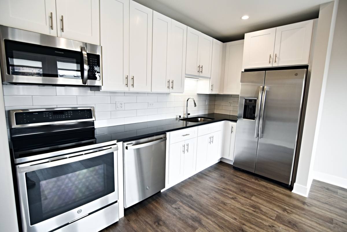 Apartment for rent at 3833 N Broadway St #718, Chicago, IL 60613