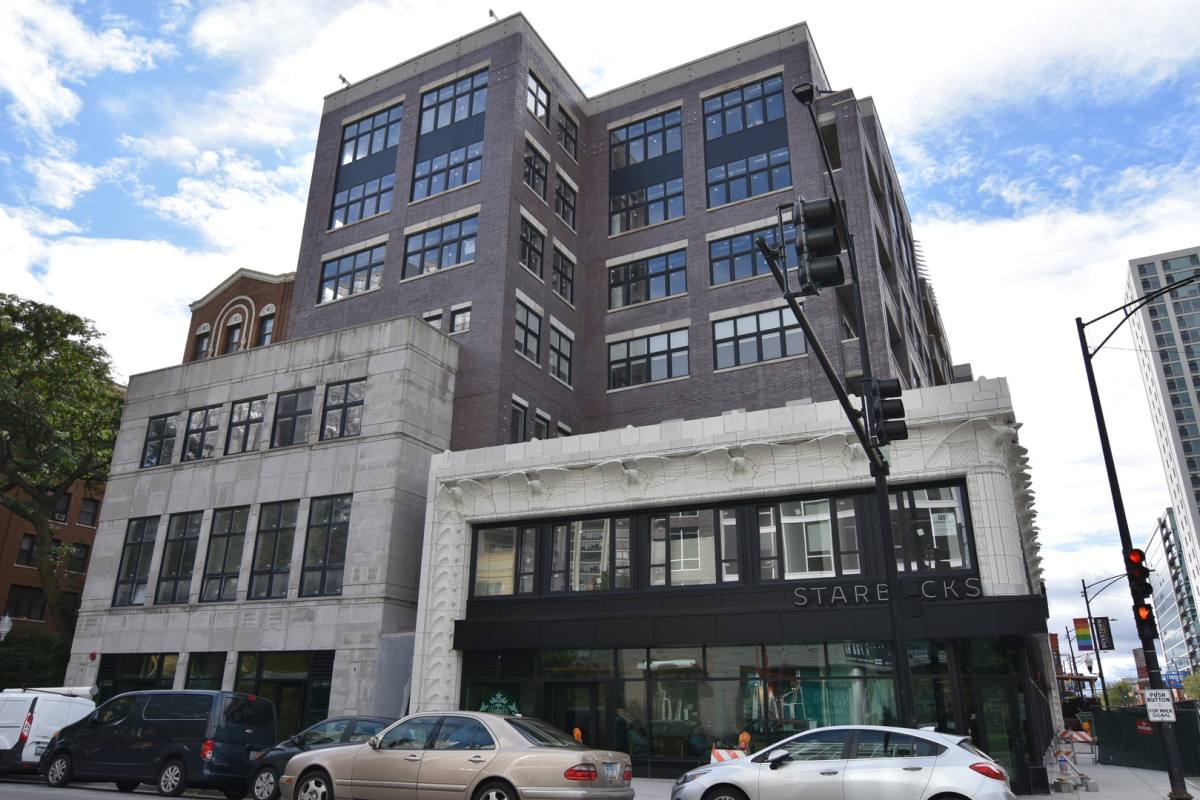 Apartment for rent at 3833 N Broadway St #512, Chicago, IL 60613