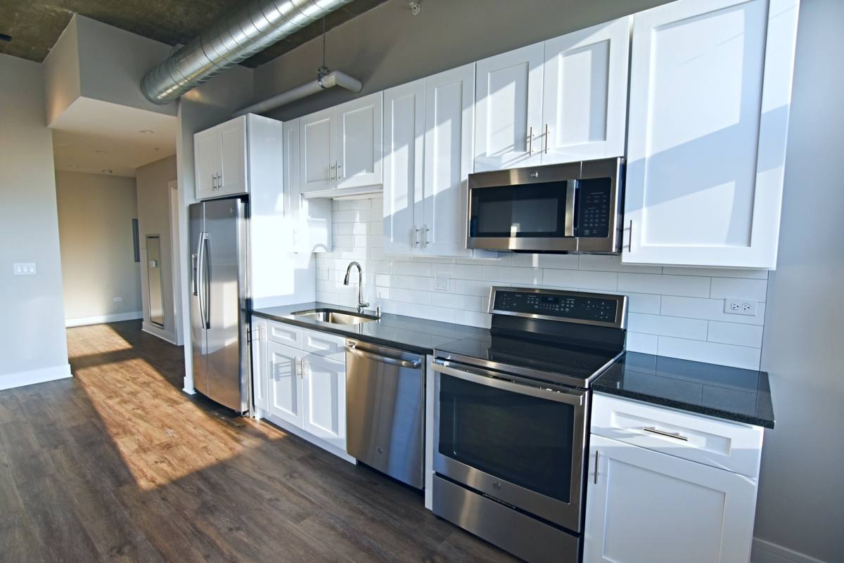 Apartment for rent at 3833 N Broadway St #512, Chicago, IL 60613