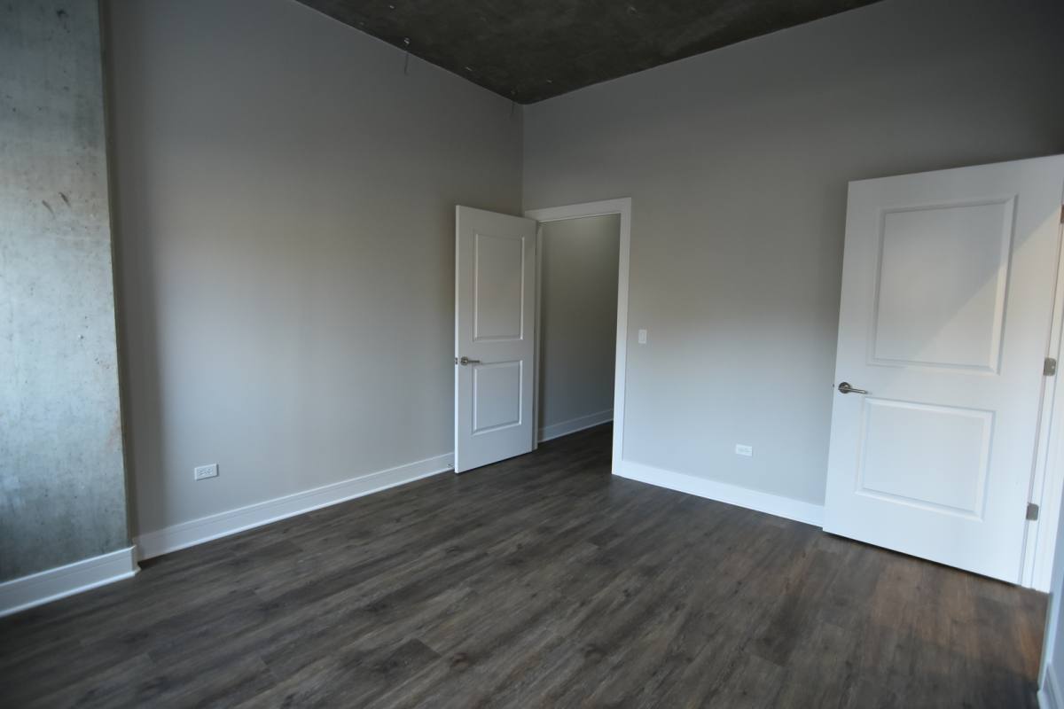Apartment for rent at 3833 N Broadway St #217, Chicago, IL 60613