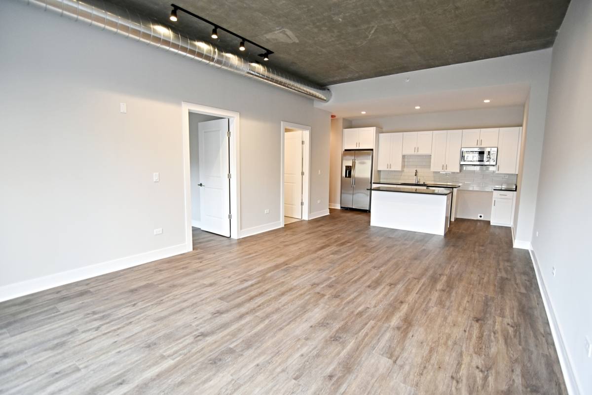 Apartment for rent at 3833 N Broadway St #217, Chicago, IL 60613